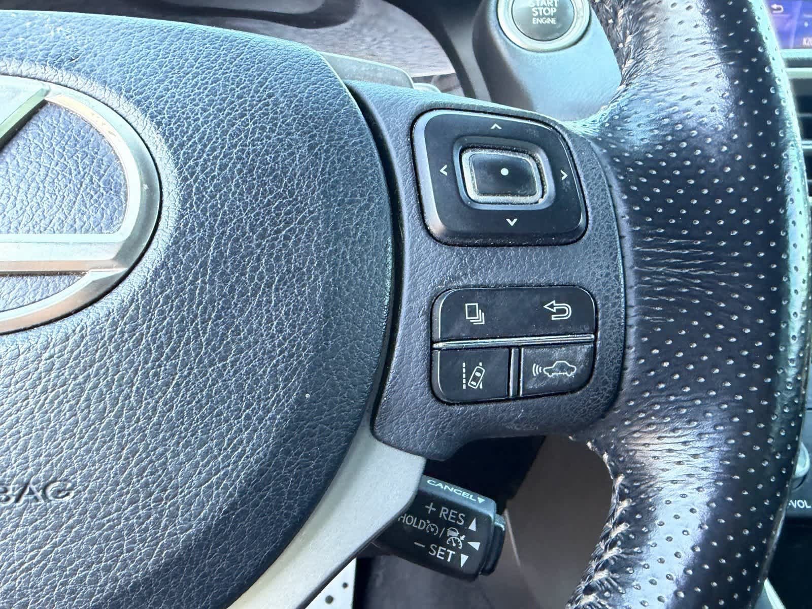 Used 2018 Lexus IS 300 F Sport RWD image 8