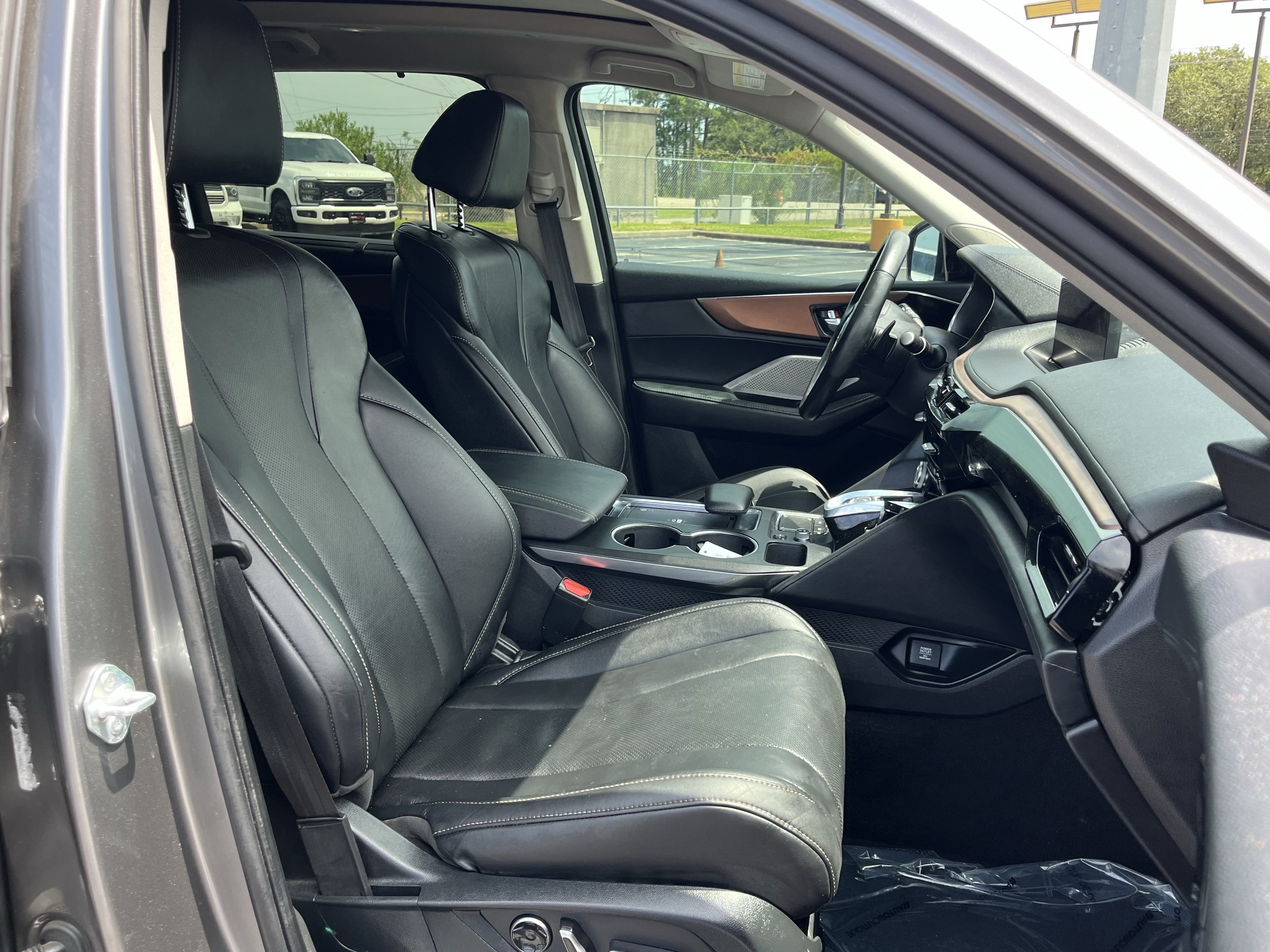 Used 2022 Acura MDX w/ Technology Package FWD image 32