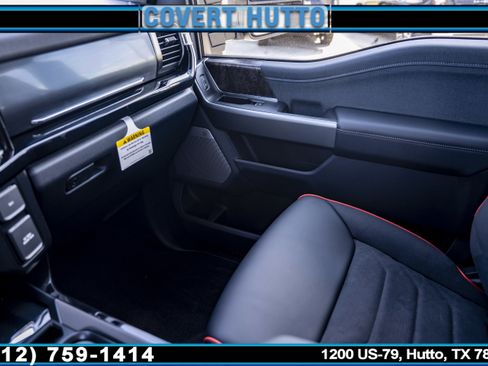 New 2026 Ford F250 Lariat w/ Black Appearance Package image 37