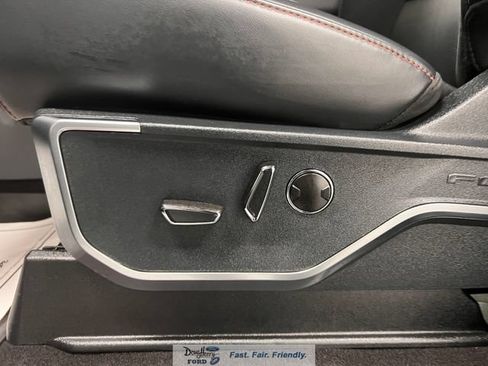 Used 2025 Ford F150 Raptor AWD/4WD image 25