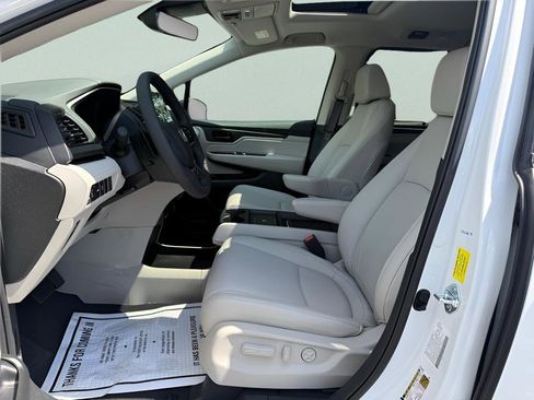 New 2026 Honda Odyssey EX-L image 9