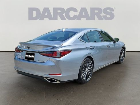 Used 2023 Lexus ES 350 w/ Premium Package FWD image 6