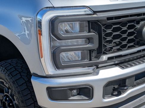 Used 2023 Ford F350 Lariat w/ Sport Appearance Package image 11