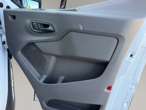 Used 2023 Ford Transit 350 XLT RWD image 12