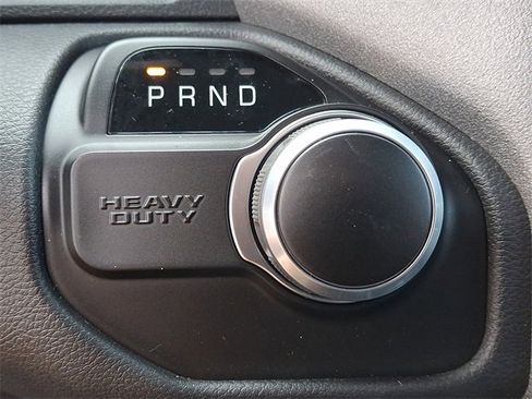 Used 2024 RAM 2500 Tradesman w/ Chrome Appearance Group image 13