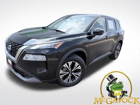 Used 2022 Nissan Rogue SV FWD image 1