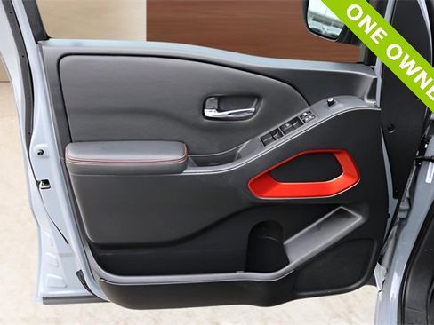 Used 2023 Nissan Frontier PRO-4X w/ Tow Package image 11