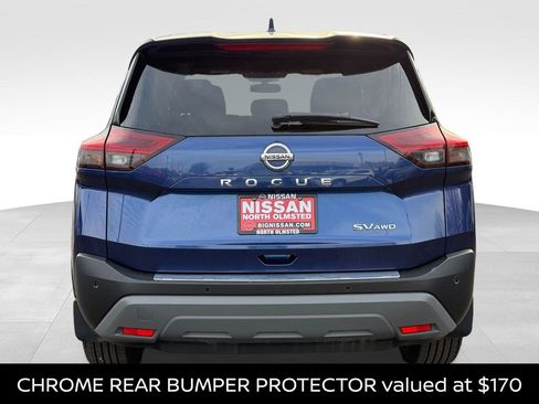 Certified 2021 Nissan Rogue SV image 9