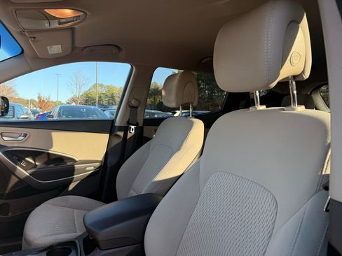 Used 2016 Hyundai Santa Fe Sport w/ Option Group 02 image 15