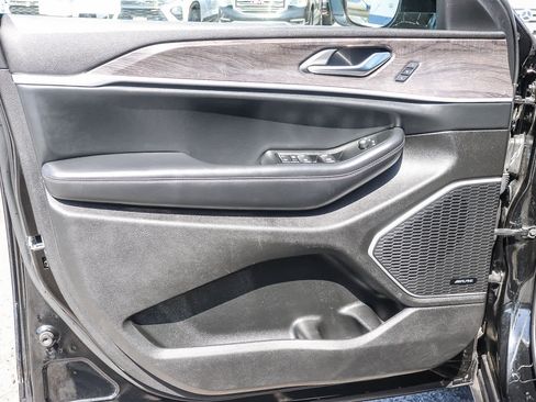 Used 2021 Jeep Grand Cherokee L Limited image 26