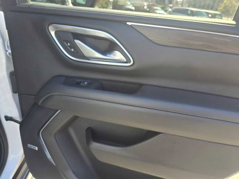 Used 2024 Chevrolet Tahoe LT image 13