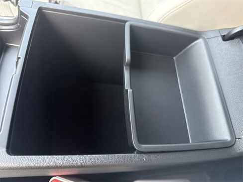 New 2025 Kia Sorento S image 41