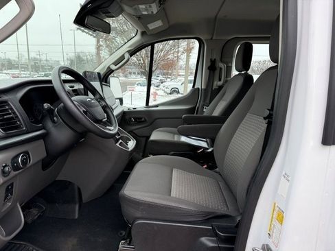 Used 2022 Ford Transit 350 XLT image 11