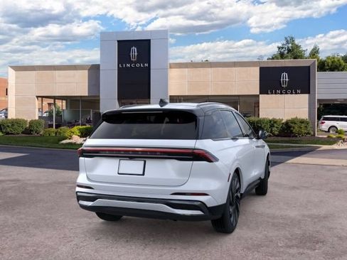 New 2024 Lincoln Nautilus Reserve w/ Equipment Group 203A AWD/4WD image 8