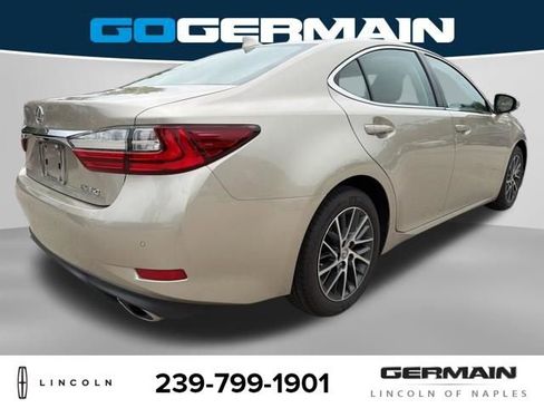 Used 2017 Lexus ES 350 w/ Luxury Package image 7