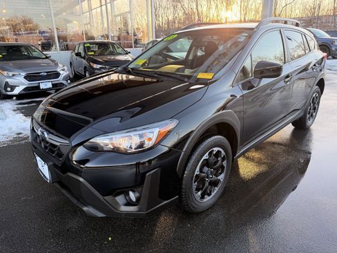 Certified 2023 Subaru Crosstrek 2.0i Premium image 9