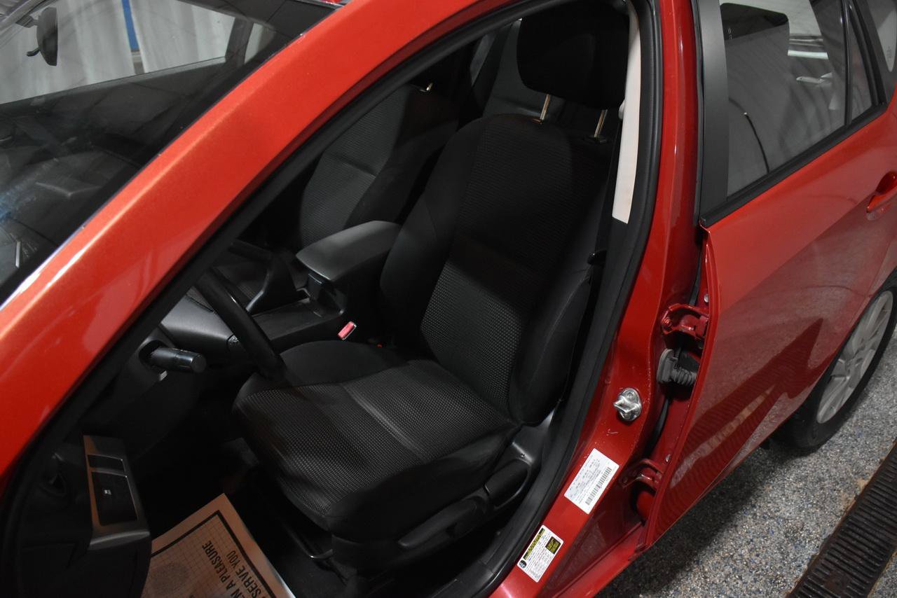 Used 2013 MAZDA MAZDA3 i Touring FWD image 37