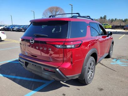 New 2026 Nissan Pathfinder SV
