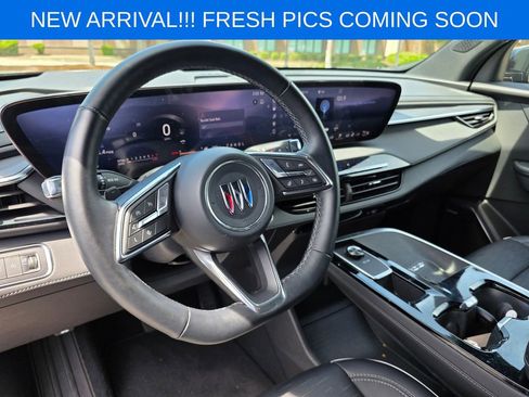 Used 2025 Buick Enclave Sport Touring image 9