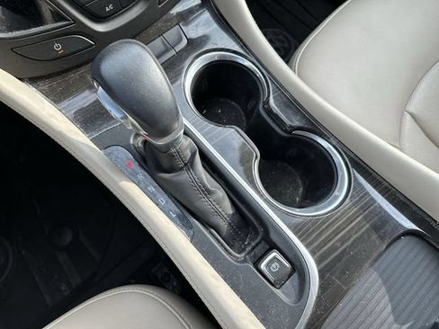 Used 2019 Buick Envision Essence AWD/4WD image 24