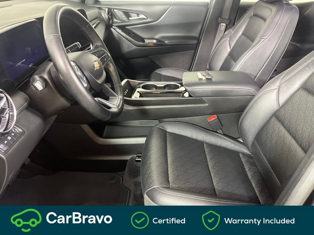 Used 2025 Chevrolet Equinox LT w/ Convenience Package II AWD/4WD image 18