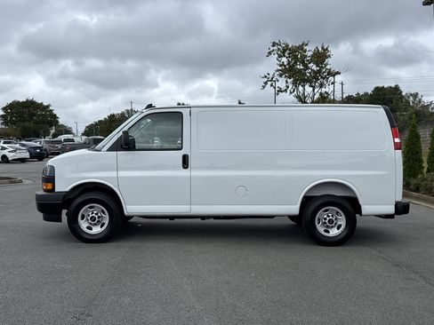 New 2025 GMC Savana 2500 w/ Driver Convenience Package image 7