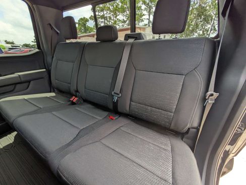 Used 2022 Ford F150 XLT w/ Equipment Group 302A High AWD/4WD image 7
