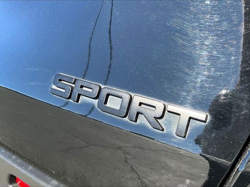 Used 2023 Honda HR-V Sport image 9