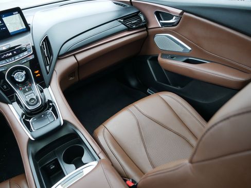 Used 2024 Acura RDX SH-AWD w/ Technology Package image 11