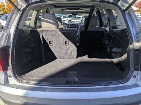 Used 2016 Honda Pilot Elite image 32