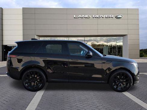 New 2026 Land Rover Range Rover Sport SE AWD/4WD image 4