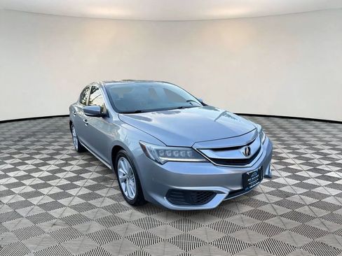 Used 2017 Acura ILX FWD image 1