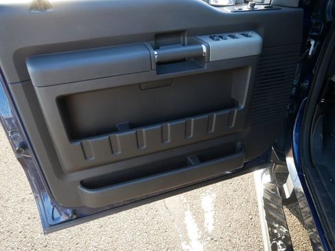 Used 2011 Ford F350 Lariat w/ Lariat Interior Pkg image 15