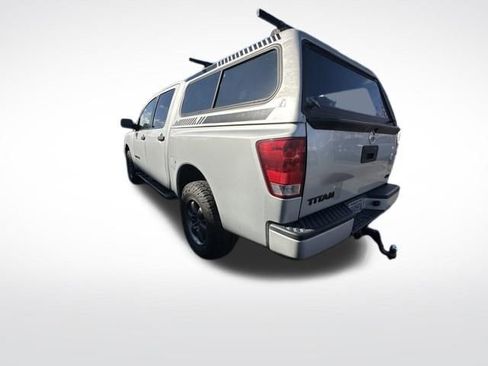 Used 2014 Nissan Titan S image 9