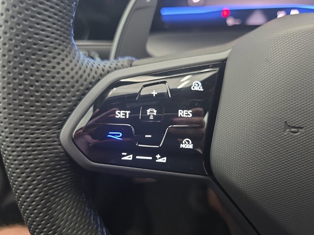 New 2026 Volkswagen Golf AWD/4WD image 36