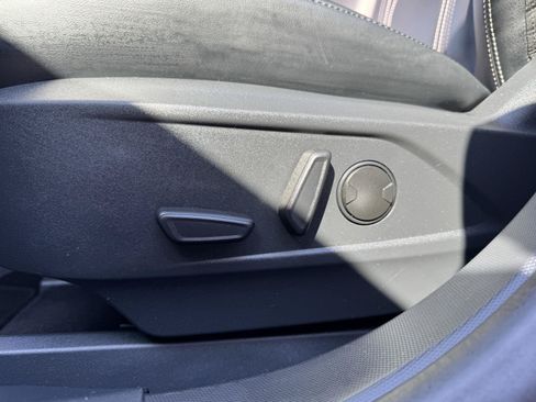 Used 2023 Ford Mustang Mach-E Select RWD image 14
