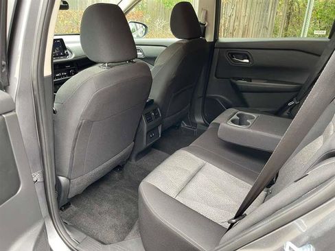 Used 2024 Nissan Rogue SV image 13