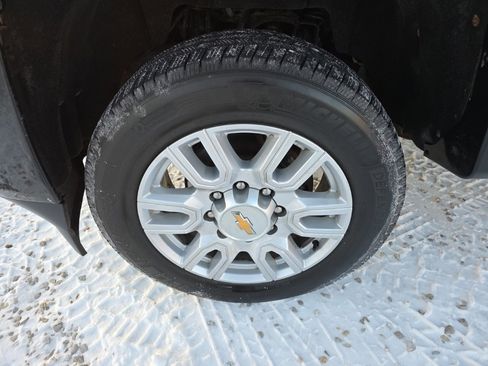 Used 2016 Chevrolet Silverado 2500 High Country image 11