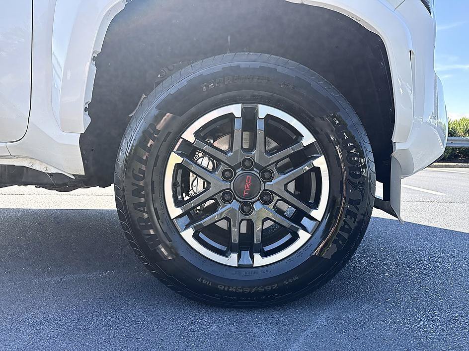 Certified 2026 Toyota Tacoma TRD Sport AWD/4WD image 9