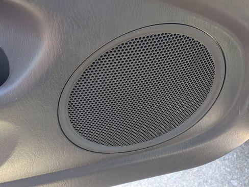 Used 2007 Toyota Highlander 2WD w/ 3rd Row image 10