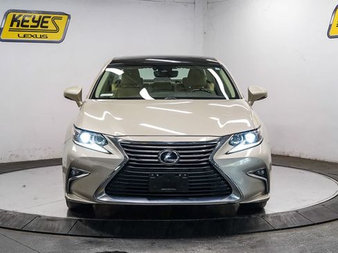 Used 2018 Lexus ES 350 w/ Navigation System Package FWD image 6