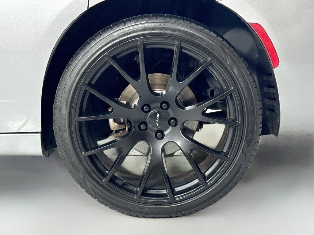 Used 2016 Dodge Charger SXT w/ AWD Plus Group image 11
