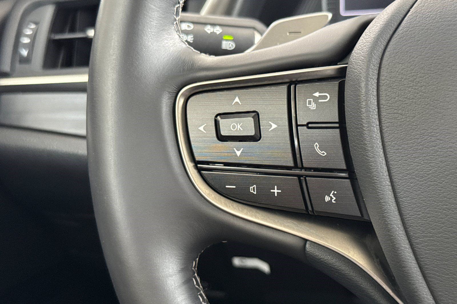 Certified 2021 Lexus ES 350 FWD image 29