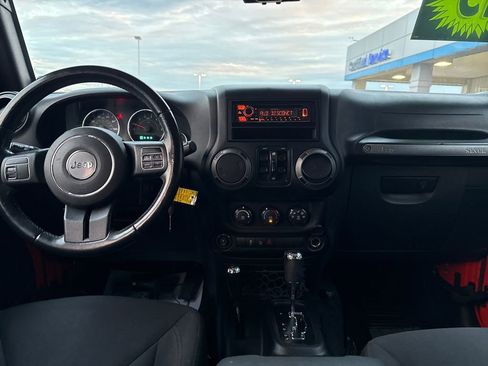 Used 2015 Jeep Wrangler Unlimited Sport w/ Quick Order Package 24S image 15