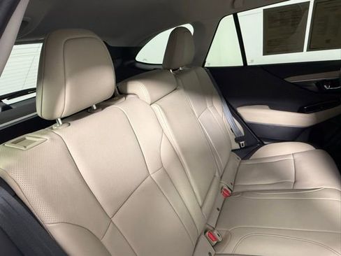 Used 2025 Subaru Outback Limited image 53
