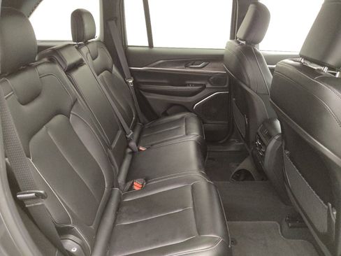 Used 2024 Jeep Grand Cherokee Limited 4xe AWD/4WD image 19