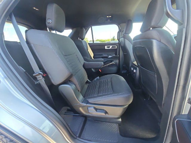 Used 2020 Ford Explorer XLT RWD image 27
