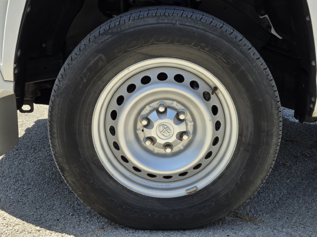Used 2024 Toyota Tacoma SR RWD image 11