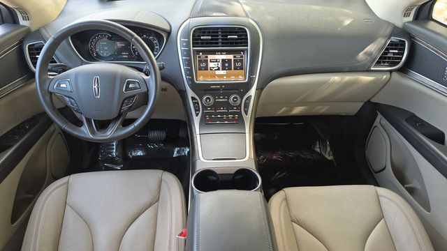 Used 2016 Lincoln MKX Select w/ Select Plus Package FWD image 30