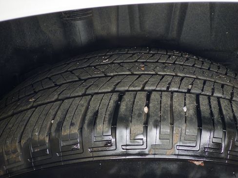 Used 2026 Toyota bZ FWD image 33